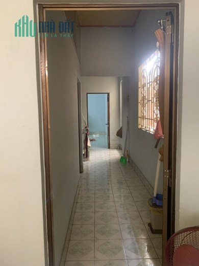 Bán nhà Hẻm Xe hơi Lũy Bán Bích, 110m2 2 tầng tiện xây mới.