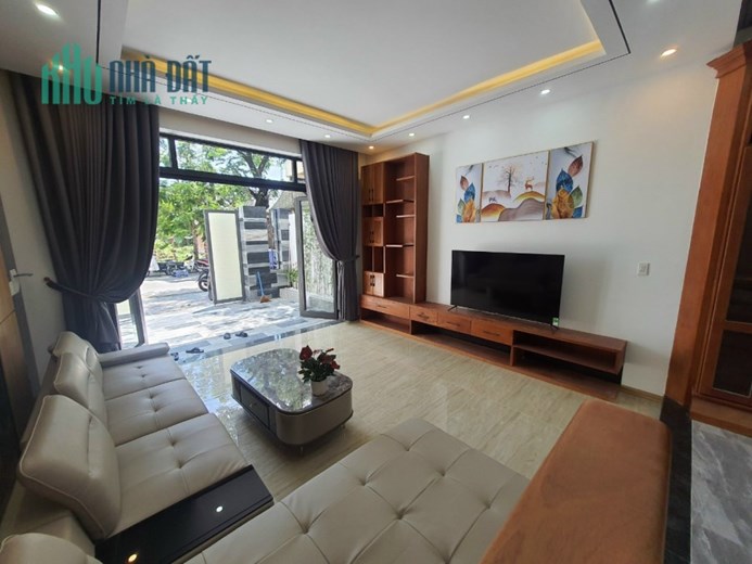 Bán nhà 3 tầng mới hiện đại đường Nguyễn Sắc Kim song song Võ Chí Công