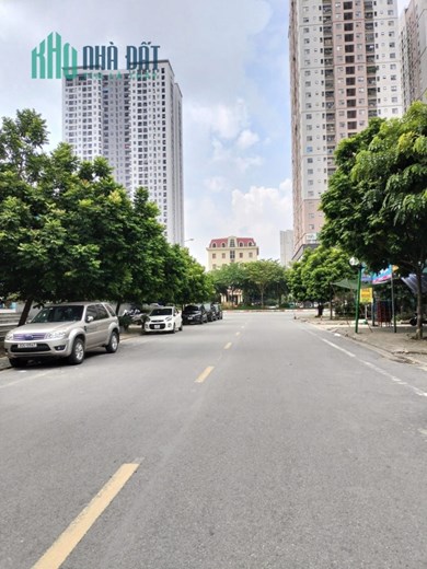 Giảm chào 1 tỷ Mỗ Lao kinh doanh, 60m, 5 tầng, full nội thất. Giá hơn 10 tỷ .