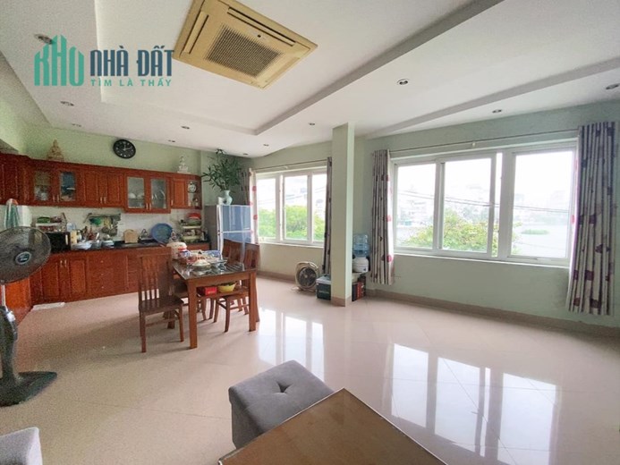 Bán ngôi nhà 69m2 Mặt phố Nghi Tàm, Tây Hồ Gara Ô tô tránh Kinh doanh Sầm uất 15.9 Tỷ