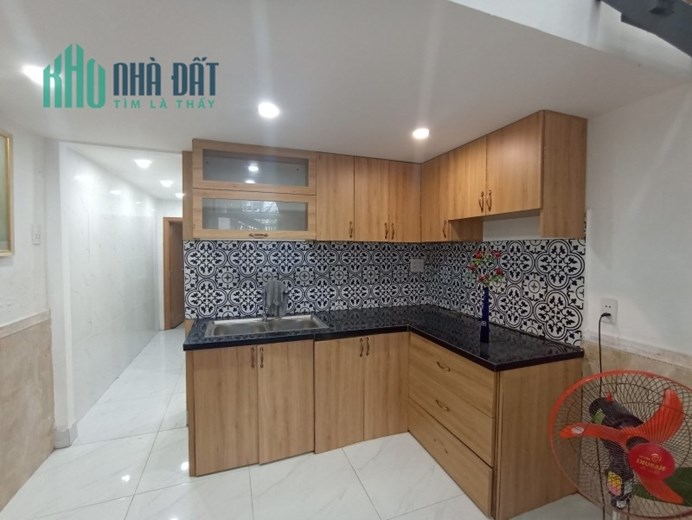 Nhà Huỳnh Ngọc Huệ, ngay Chợ Thanh Khê, 2 tầng, mới đẹp, 1.x tỷ