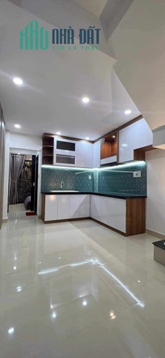 Nhà 3 tầng đẹp kiệt Cù Chính Lan, Thanh Khê , chỉ 2 tỷ x