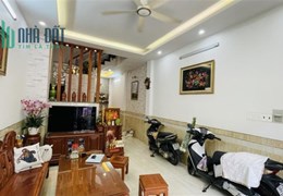 Gấp Bán nhà Cô Giang - Quận 1 - 3Tầng - 38m2 - Chỉ hơn 5Tỷ chút .