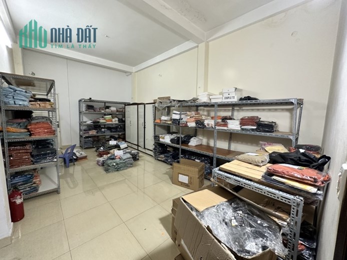 Bán nhà MT Phan Văn Hân, ngang khủng 8m. Duy nhất 1 chủ, 2 MT trước sau