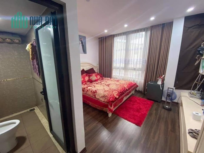 BÁN NHÀ ĐẶNG TIẾN ĐÔNG, 50m2x 5T, MT5m, Ô TÔ ĐỖ CỔNG, LÔ GÓC, KINH DOANH, CHỈ NHỈNH 4 TỶ