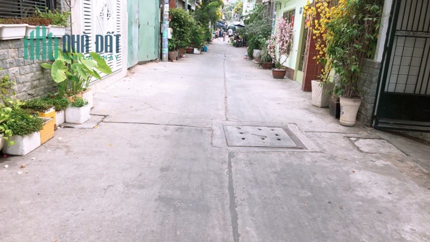 Bán nhà HXT XVNT, DT: 5x14m. Nhà chưa qua đầu tư, sổ vuông vức