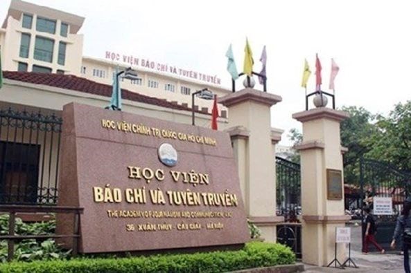 BÁN NHÀ NGUYỄN PHONG SẮC, PHÂN LÔ, ÔTÔ TRÁNH, KINH DOANH, 50M2 CHỈ NHỈNH 11TỶ