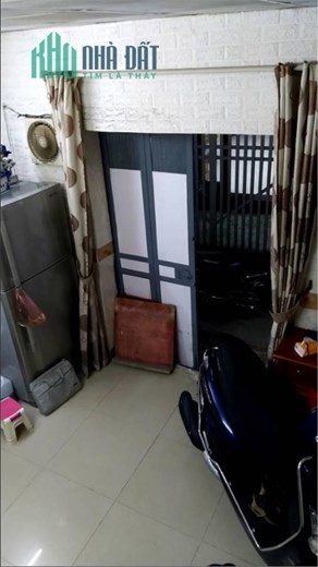 BÁN NHÀ HAI BÀ TRƯNG - ĐÊ TRẦN KHÁT CHÂN 20M 2 NGỦ 1 LỬNG - NGÕ THÔNG - SỔ RIÊNG - CHỈ 2 TỶ
