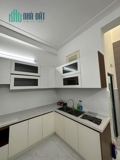 Nhà bán gấp Tân Hương, Tân Phú, 4 tầng, Ô tô ngủ trong nhà, nhỉnh 7 tỷ