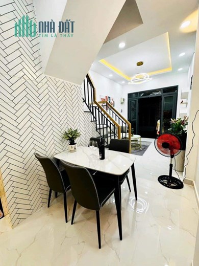 Nhà Quận Phú Nhuận, Nguyễn Trọng Tuyển, 25m2, 4 tầng, nhỉnh 5 tỷ