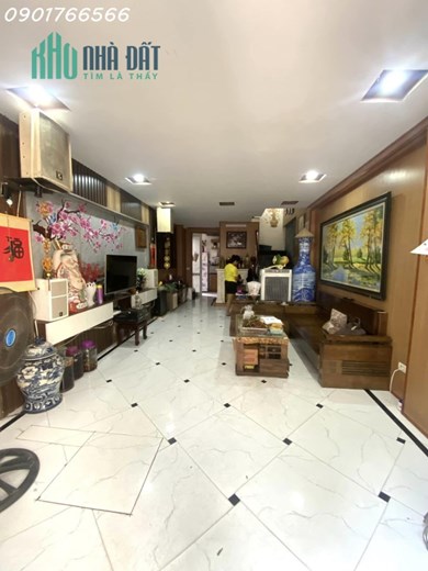 Nhà Đẹp, hàng Xóm Hồ Đền Lừ, Phố Nguyễn Đức Cảnh, 55m x 5T, Giá 6 tỷ.