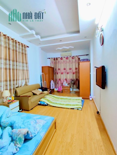 3 HOT!!!! Bán nhà ngõ 1194 Đường Láng 77m2 – 4 tầng 4 ngủ chỉ hơn 6 tỷ