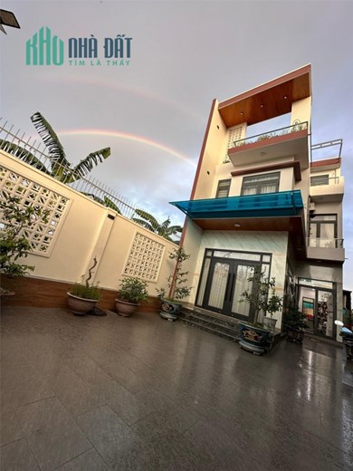 NHÀ 1 TRỆT 1 LẦU SIÊU ĐẸP - GIÁ TỐT- Bán Căn Nhà Tại Long Thành, Đồng Nai.