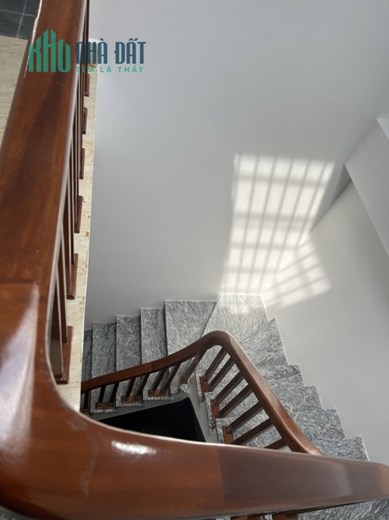 BÁN NHÀ TÔN ĐỨC THẮNG, 41M2 X 5 TÀNG, NGÕ THOÁNG SẠCH - GẦN PHỐ - NHÀ MỚI Ở NGAY, LH 0966037496