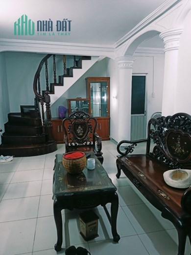 Cho Thuê Nhà #CHÙA_BỘC Rộng Thoáng Sáng. Full Đồ Như Chung Cư. Rẻ. 13tr. 0345781138