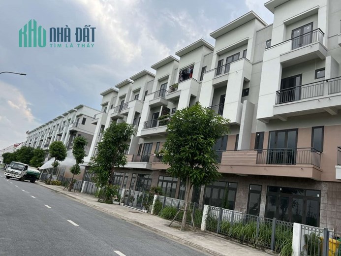 Bán nhà mặt phố 4 tầng Diamond VSIP, Từ Sơn chỉ hơn 3.x tỷ 0989.558.302