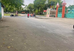 *Bình Tân hàng xóm Tân Phú ngay ngã tư Lê Thúc Hoạch,48m2 ,2 Tầng Nhỉnh 2 tỷ