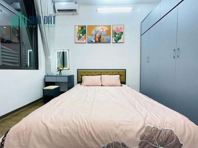 Siêu đẹp nhà Phân lô oto tránh phố Lê Trọng Tấn 41m2  nhà 4 tầng giá chào 5 tỷ 1