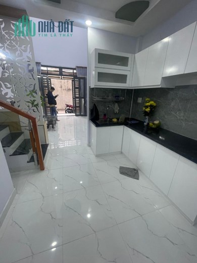 *Bình Tân hàng xóm Tân Phú ngay ngã tư Lê Thúc Hoạch,48m2 ,2 Tầng Nhỉnh 2 tỷ