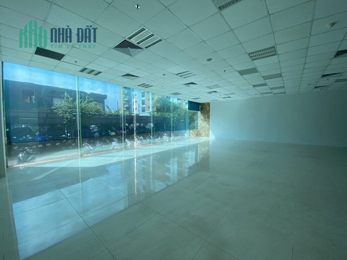 Cho thuê văn phòng chuyên nghiệp 105m2, 120m2 tòa Star Tower, Dương Đình Nghệ, Cầu Giấy