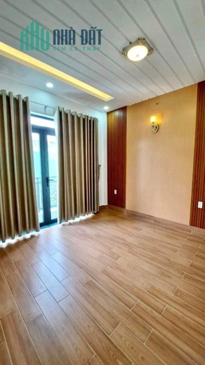 Nhà bán Tân Trụ, Tân Bình, 5tầng, hẻm xe hơi, chỉ nhỉnh 7tỷ