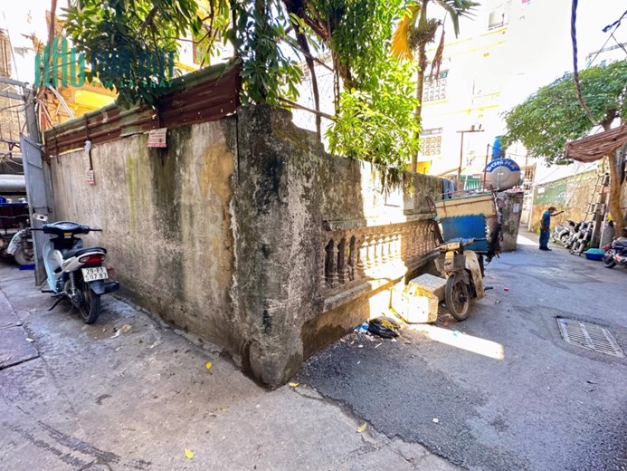 BÁN 145M2 ĐẤT - MỄ TRÌ - LÔ GÓC - GẦN Ô TÔ - MẶT TIỀN 7.5M - CHỈ NHỈNH 100TR/M2
