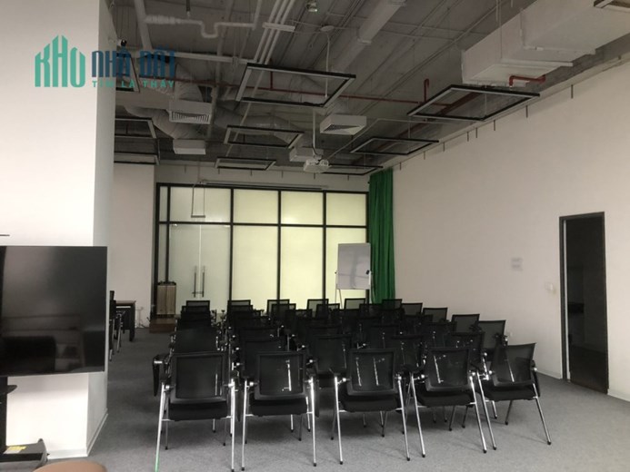Cho thuê văn phòng 281m2 full nội thất, free ngoài giờ tòa Dreamland Bonanza, Duy Tân, Cầu Giấy