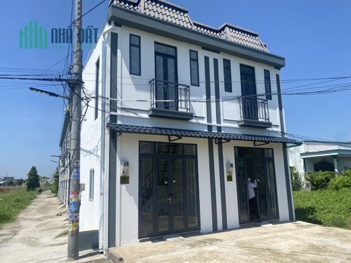 NHÀ SIÊU RẺ ,CHỈ 1 CĂN DUY NHẤT 595TR / CĂN.