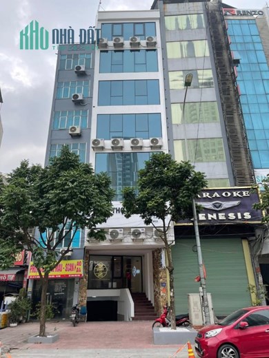 Bán nhà mặt phố Dương Đình Nghệ, phố lớn, vỉa hè lớn, kinh doanh, 8 tầng thang máy, 110m, 62 tỷ.