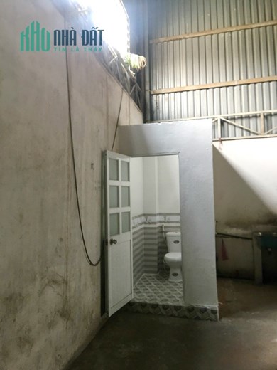 Cho thuê kho 210m2 Đường 10m C7 Phạm Hùng - Giá : 25 Triệu