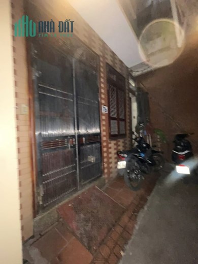 Bán gấp nhà phố Lê Đại Hành giá 7,2 tỷ, 50m x 5T, Sđcc