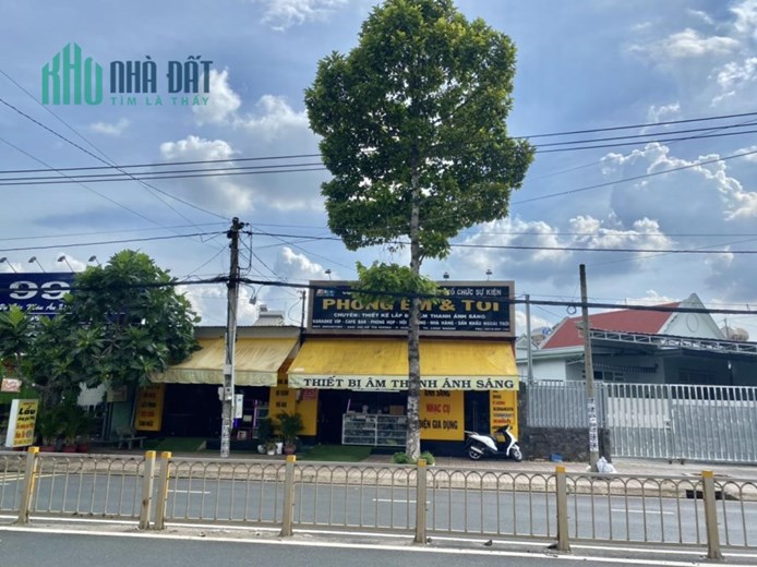 NHÀ ĐẸP CHÍNH CHỦ- GIÁ TỐT- Bán Căn Nhà Tại Xuân An, Long Khánh, Đồng Nai