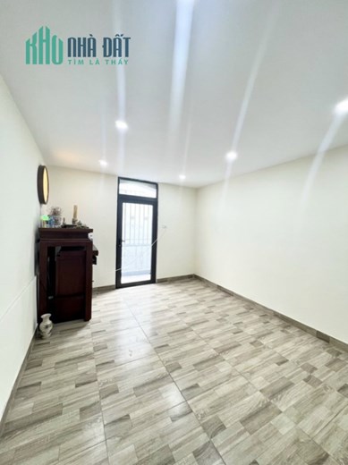 BÁN NHÀ HÀO NAM, ĐỐNG ĐA 35M2 X 5 TẦNG, LÔ GÓC, Ô TÔ TRÁNH, 2 THOÁNG, CHỈ 4,9 TỶ, LH 096 6037496
