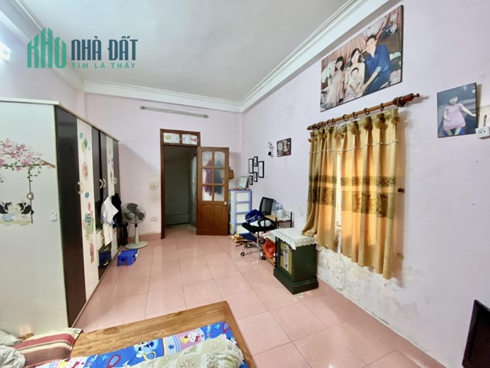 BÁN GẤP KIM NGƯU, Ô TÔ ĐỖ GẦN, TẶNG NỘI THẤT, NHÀ ĐẸP Ở LUÔN 48m x 4T, NHỈNH 4 TỶ 0901753139