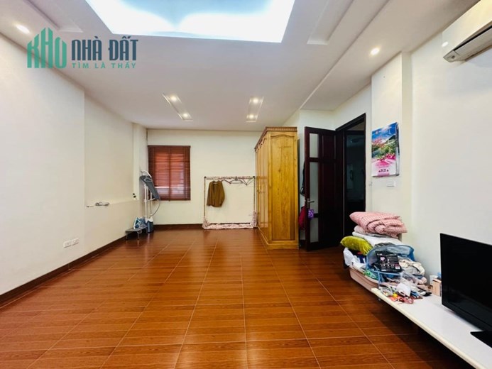 BÁN NHÀ PHÂN LÔ HOÀNG NGỌC PHÁCH, ĐỐNG ĐA, LÔ GÓC, KINH DOANH, Ô TÔ, DT 62M, GIÁ 13.3 TỶ