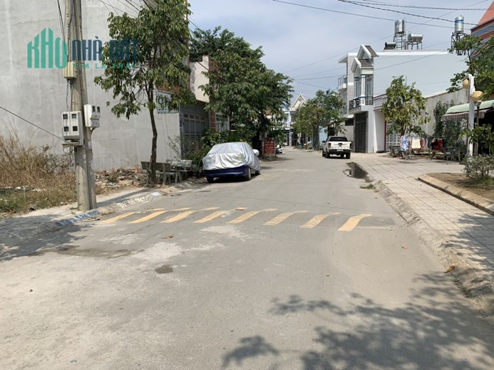 %%CHÍNH CHỦ CẦN BÁN LÔ ĐẤT  CÓ VỊ TRÍ ĐẸP Ở CÁT TƯỜNG PHÚ NGUYÊN – XÃ MỸ HẠNH NAM – H. ĐỨC HÒA –