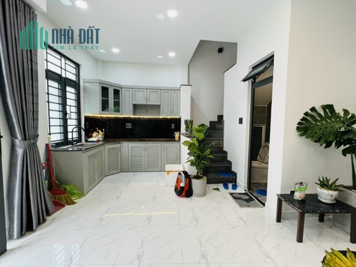 NHÀ ĐẸP, CHẮC CHẮN, HẺM XE HƠI 5.8*5, GẦN CHỢ CÂY QUÉO, PHÚ NHUẬN 5.8*5, 7 TỶ