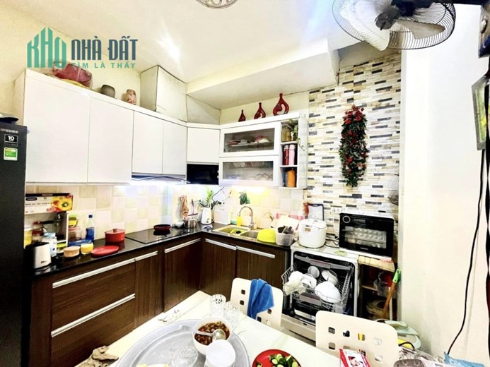 HIẾM - MẶT NGÕ - NHÀ ĐẸP - Ở LUÔN - KINH DOANH NHỎ. VAN PHÚ 45M2, 4TẦNG, 3,5 MẶT TIỀN, 3,5 TỶ HÀ