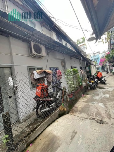NHÀ TRUNG TÂM QUẬN 7 CÁCH MẶT TIỀN NGUYỄN THỊ THẬP CHỈ 20M - HẺM THÔNG - PHƯỜNG TÂN PHÚ Q7