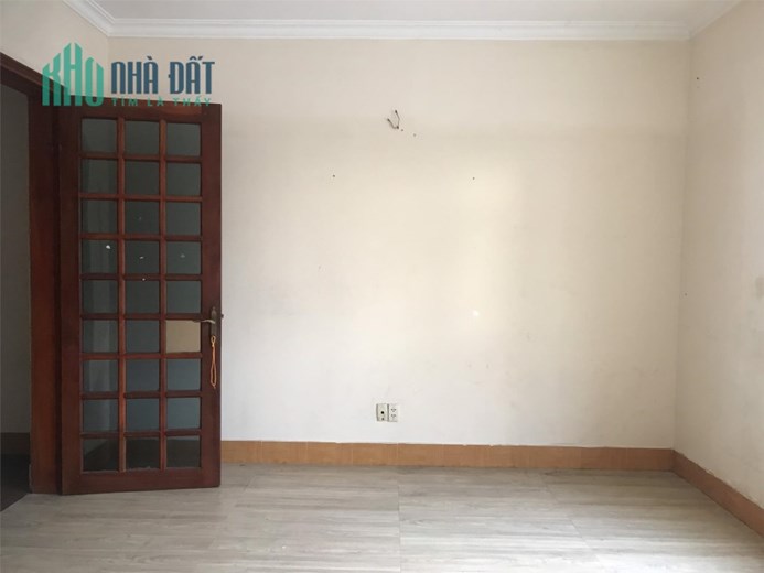 Cho thuê mặt bằng cạnh ngã tư KCN Đông Xuyên đường 30/4, tpvt