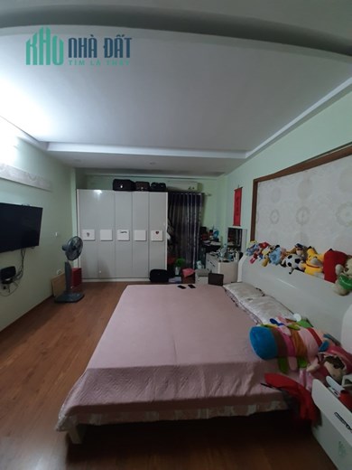 BÁN GẤP NHÀ KHÂM THIÊN ĐỐNG ĐA 35m 5tầng 3.9 tỷ