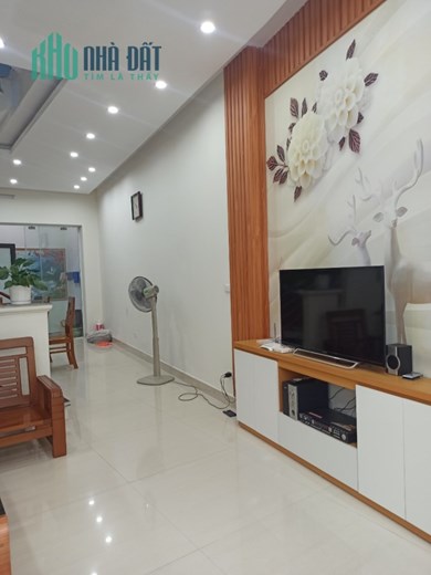 Bán nhà ngõ 26 An Đà, diện tích 44m 3 tầng mới, GIÁ chỉ 2.35 tỉ có sân cổng riêng