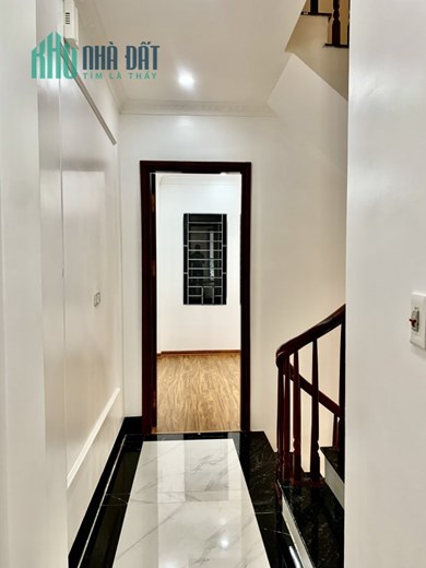 Bán nhà Đại La , Giá giảm chào 200tr , 44m2 , mặt tiền 6,1m , chỉ 3,7 tỷ , khu VIP an sinh tốt