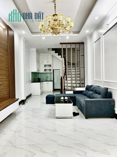 Hạ giá chào thêm 200tr , nhà Trương Định , 47m2 , mặt tiền 6m ( siêu to khổng lồ ), chỉ 3,8 tỷ