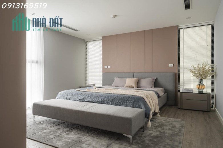 BÁN NHÀ PHẠM NGỌC THẠCH, 50m2x 5T, MT5m, Ô TÔ ĐỖ CỔNG, LÔ GÓC, KINH DOANH, CHỈ NHỈNH 4 TỶ
