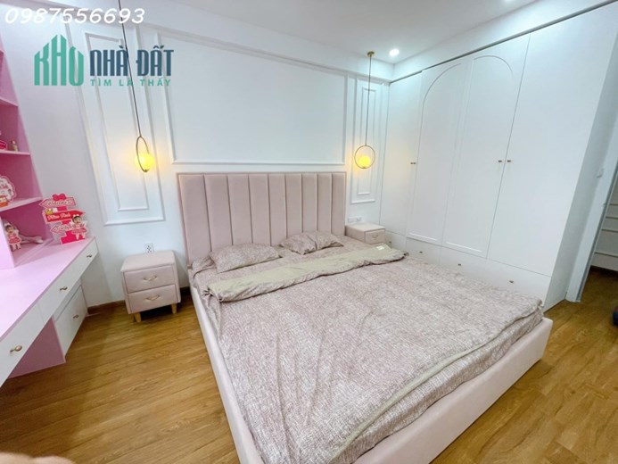 BÁN NHÀ PHẠM NGỌC THẠCH, 35m2x 5T, MT3.5m, Ô TÔ ĐỖ CỔNG, LÔ GÓC, KINH DOANH, CHỈ NHỈNH 3 TỶ