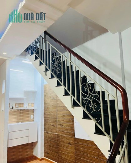 QUẬN 10-NGANG GẦN 5M-HXH THÔNG TỚI NHÀ-DÒNG TIỀN 15 TRIỆU MỖI THÁNG-49,2M2-GIÁ 8,3 TỶ
