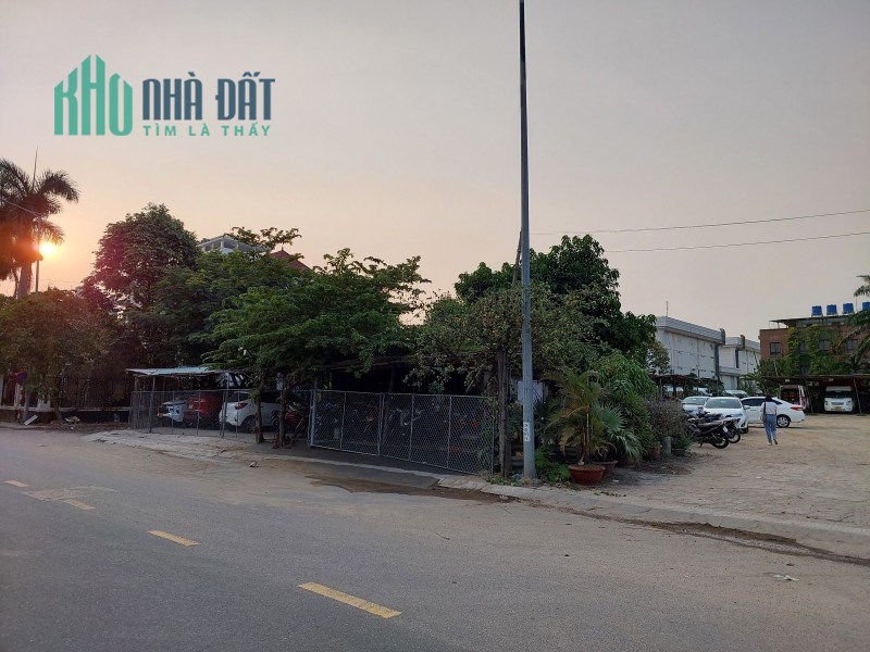 Đất rộng 1000m2 Đà Nẵng, 2 mặt Tiền Bạch Đằng, View Sông Hàn, 1xx tỷ