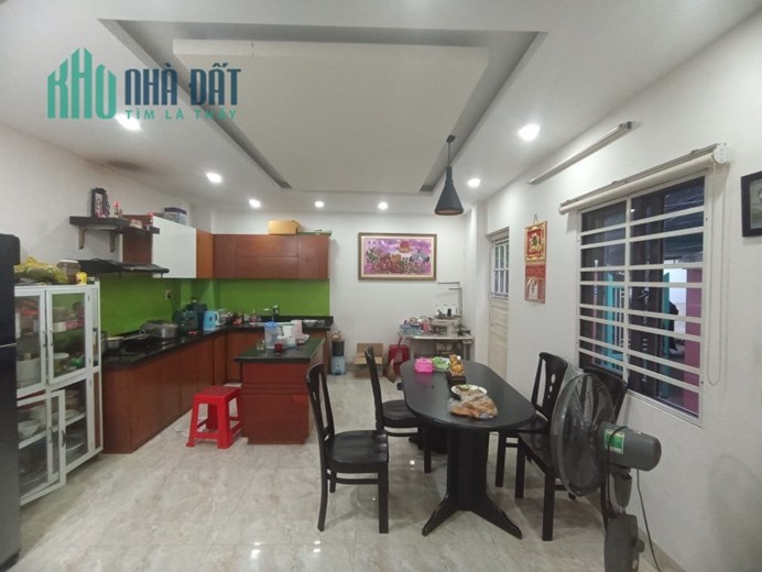 Nhà Góc Kiệt nhựa Ô tô thông Nguyễn Hoàng, 60m2, 3 tầng, đẹp, KD, nhỉnh 4 tỷ