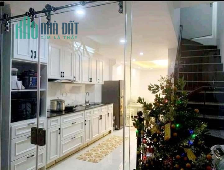 CCMN V.I.P 55M CHỢ KHÂM THIÊN, 8 NGỦ FULL ĐỒ, DÒNG TIỀN 500 TRIỆU 1 NĂM GIÁ 5.4 TỶ